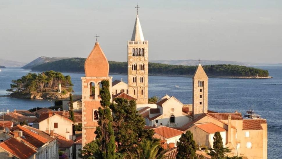 Bed and Breakfast Sobe Sotic Rab Town Esterno foto