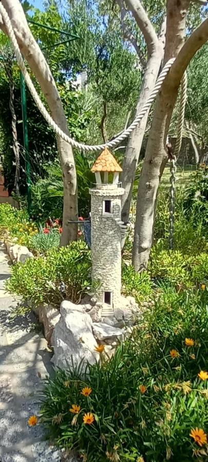 Bed and Breakfast Sobe Sotic Rab Town Esterno foto
