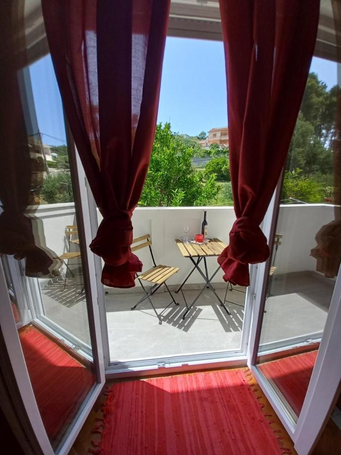 Bed and Breakfast Sobe Sotic Rab Town Esterno foto