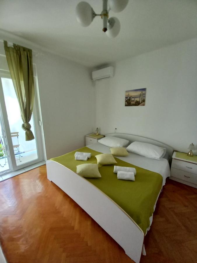 Bed and Breakfast Sobe Sotic Rab Town Esterno foto